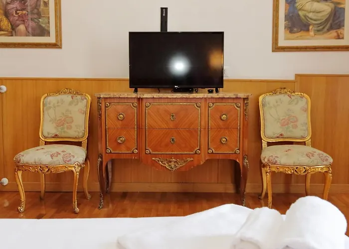 Sonnino Affittacamere 4*