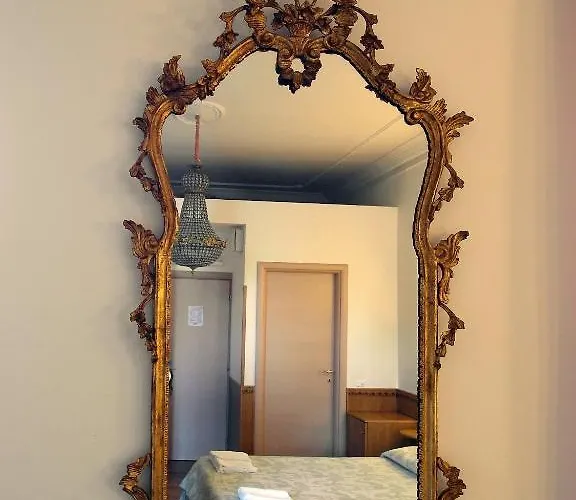 Sonnino Πανσιόν 4*